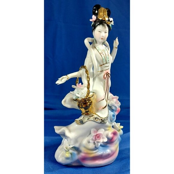 Vintage Delicate Porcelain Geisha Goddess Standing on Cloud With Flower Basket - Picture 15 of 16